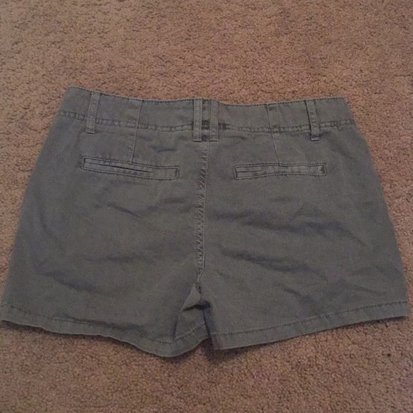 Merona Grey shorts - Picture 2 of 2